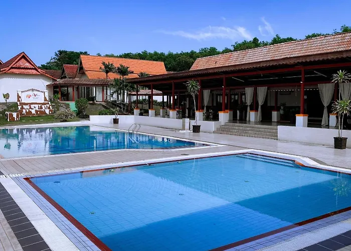 Beach hotel: Lovita Tanjung Bidara Beach Resort